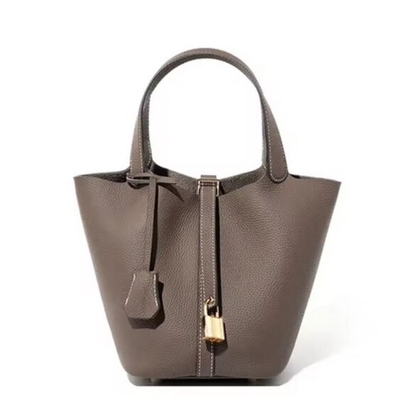 Elegant Genuine Leather Bucket Bag with Lock — 5 Colors Available - Picture 4 of 16